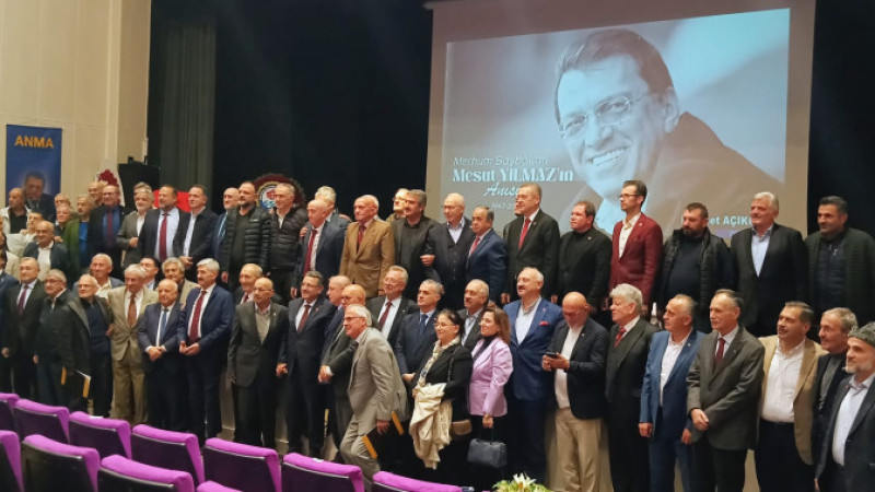 Trabzon’da Mesut Yılmaz Anma Gecesi