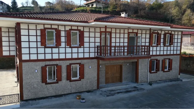 Trabzon'da Of Kavakpınar Millet Konağı yeniden hayat buldu